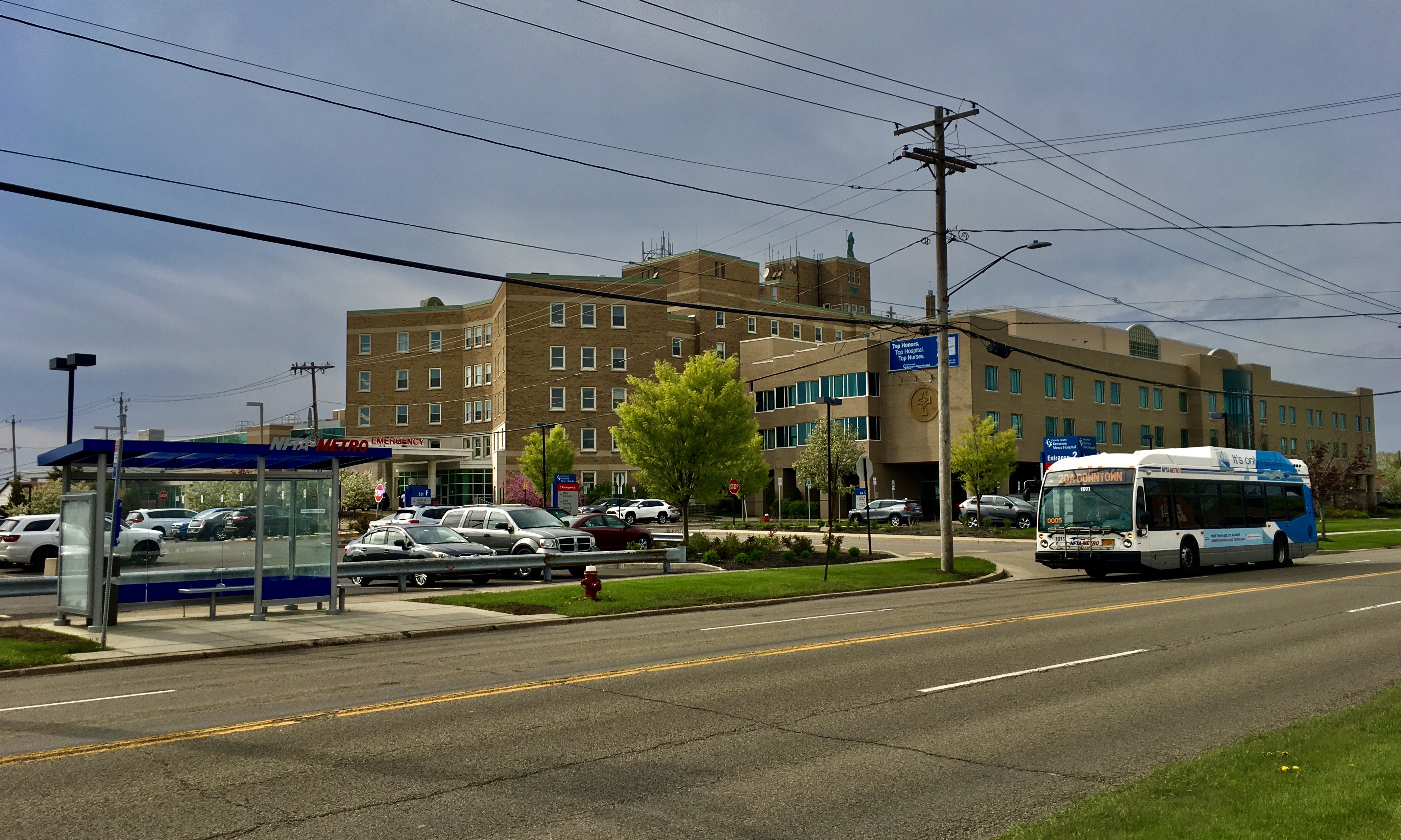 Report: Low-Carbon Transportation Policies Can Reduce Health Care Emissions and Benefit Local Communities